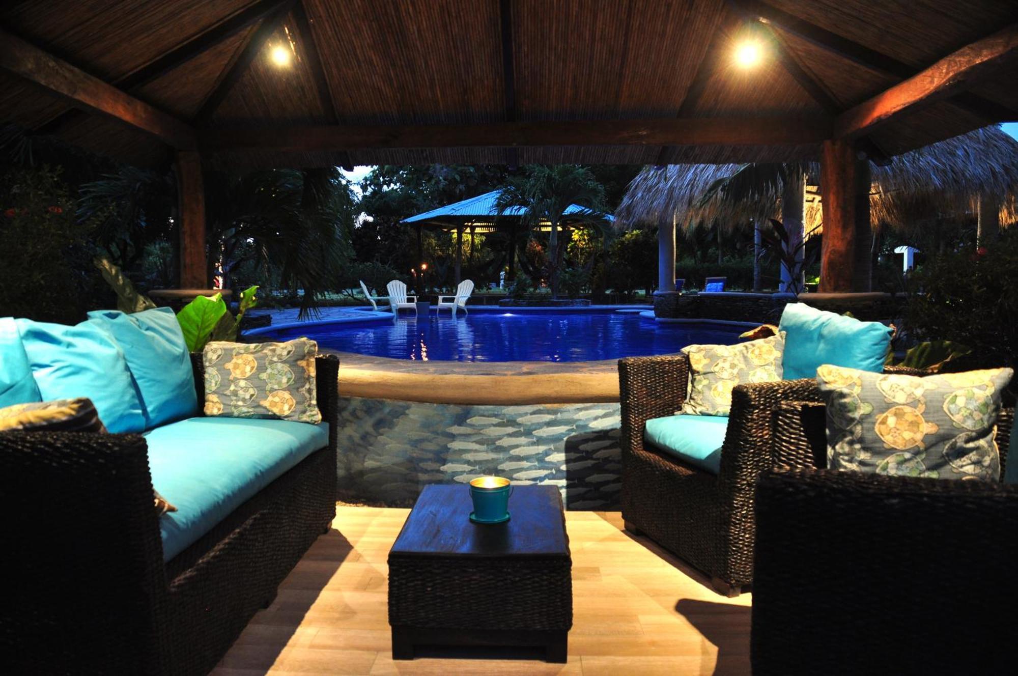 Hotel Surf Sanctuary El Limón Esterno foto